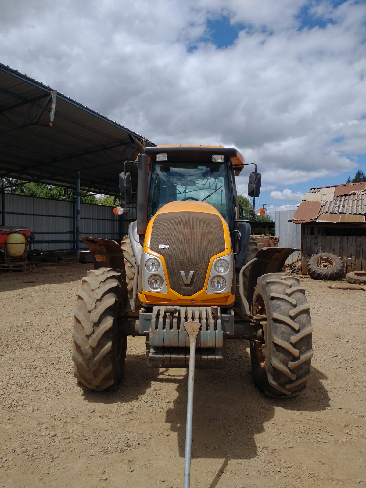 Valtra-7